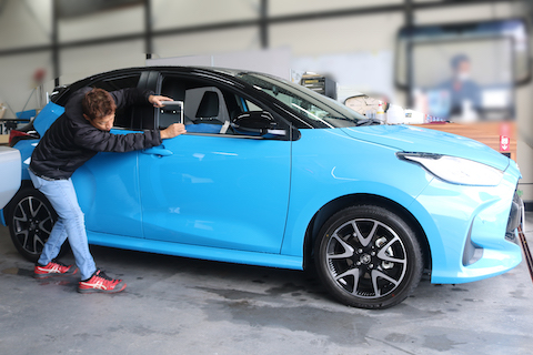 新車1日目で当て逃げされたヘコミが綺麗に直ります！