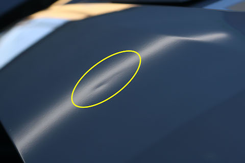 ハイエース、バックで後ろをコツンと当てたらデントリペア！