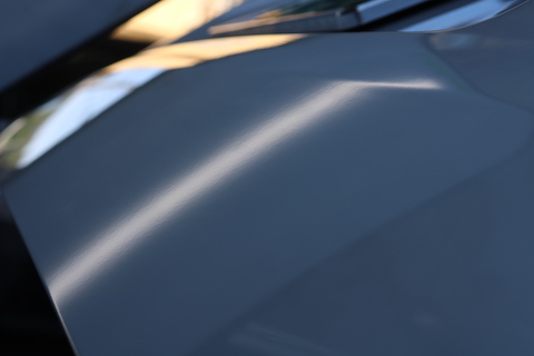 ハイエース、バックで後ろをコツンと当てたらデントリペア！