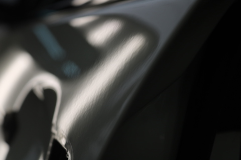 10年以上、大事にしてきた愛車のヘコミ修理はデントリペア！