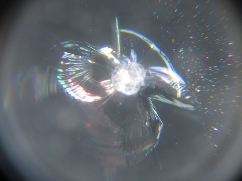 フロントガラスのひび割れ、複数直しても大丈夫です！