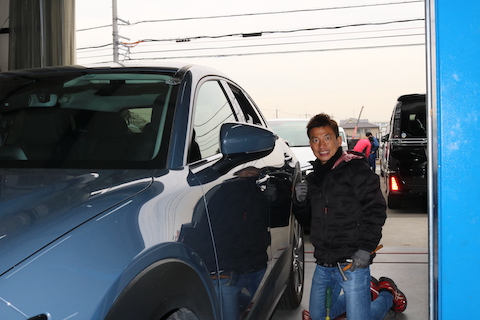  愛車の大きなヘコミも即時修理のデントリペアでお悩み解決！