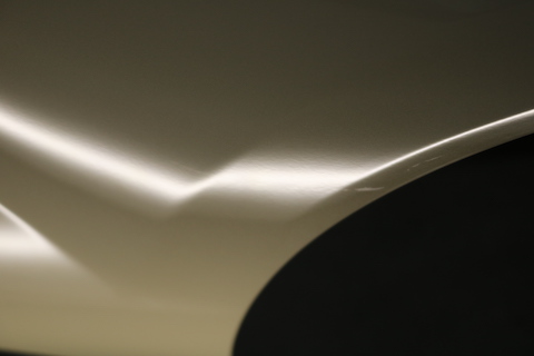 大事な愛車のヘコミ修理はデントリペアがオススメ！