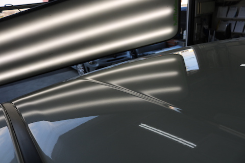 ルーフのヘコミもデントリペア修理！塗装しない・当日施工・修理跡なし！