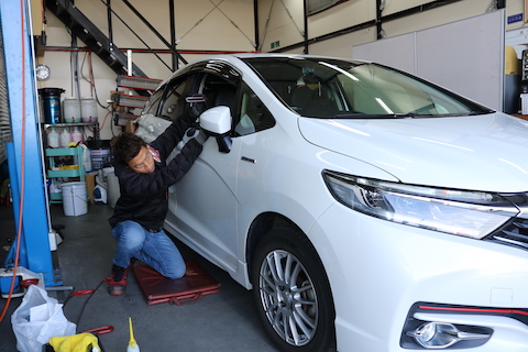 ヘコミ修理、２箇所目は半額でお安く、即日施工でスピード修理！