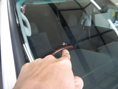 修理できないと断られたひび割れ傷をデントスマイルで修理！