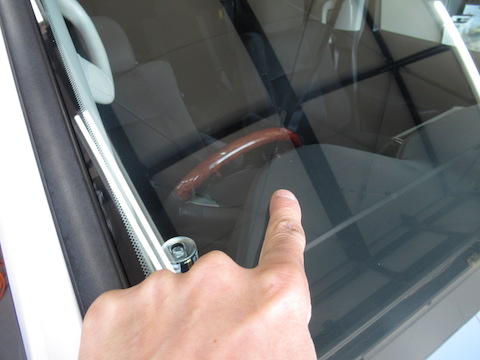 修理できないと断られたひび割れ傷をデントスマイルで修理！