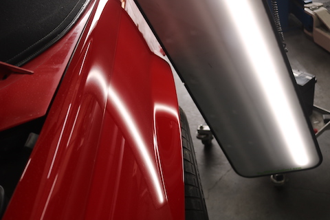 旧車など大事にしている愛車のヘコミ修理はデントリペア！