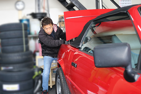 旧車など大事にしている愛車のヘコミ修理はデントリペア！