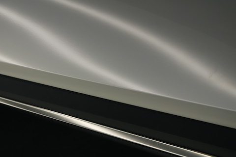 最速で心のヘコミを治します！愛車のヘコミはデントリペア！