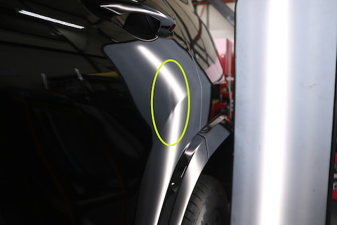 大阪で約15年の経験があるデントリペアショップ