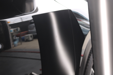 スーパーでドアパンチ被害、警察立会でスーパーのカメラ確認可能