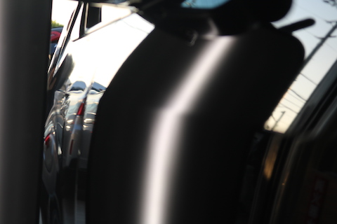 車のヘコミを当日に即時修理できます！