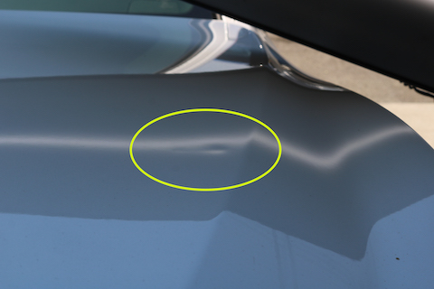 ボンネットのヘコミ修理費用、8,000円〜と最安値！