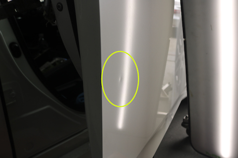 車のヘコミ修理の相場より破格のデントリペアがオススメ！