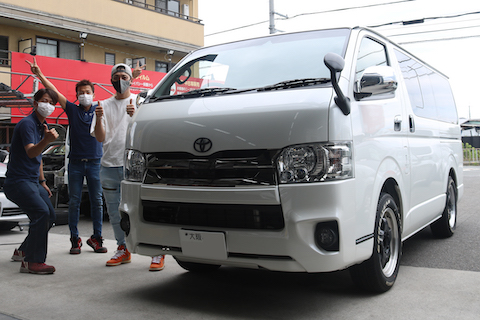 フロントガラスヒビ割れは交換必要なくて直せます！