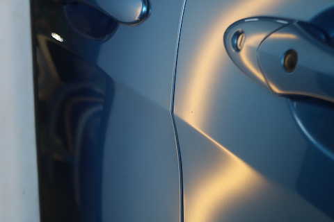 やっぱり気になる車購入時に知ってたヘコミをデントリペア！