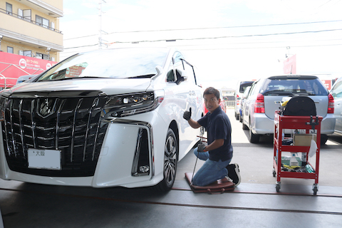 アルファードフェンダー、塗装しないヘコミ修理