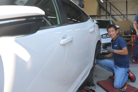 クォーターパネルの凹み修理、板金でも8,000円〜