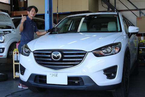 フロントガラスのヒビは大きくなって車検不合格になります！