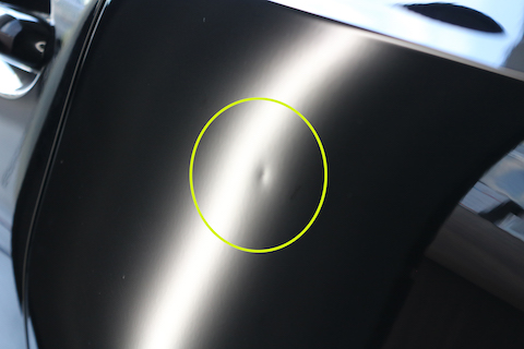 本当にヘコミがあった鉄板がチョット待つ間に綺麗に元どおり！