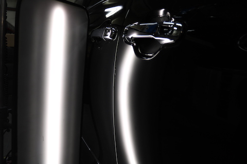 当日予約で即時施工8,000円〜、ヘコミは気軽にクイック修理！