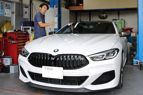 輸入車のフロントガラスは高額！早期にひび割れ修理してください！