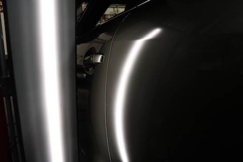 傷とヘコミを同日予約で即時直し！悩みは速攻解決！