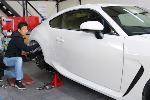 デントリペアは愛車のヘコミを直す最強の修理技術！