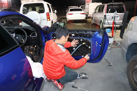 ヘコミを見つけたその日に直る修理をご用意！