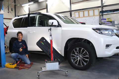 本当に綺麗に直ったとお客様驚き！新車のヘコミが瞬時に消える！