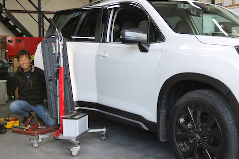 契約駐車場で隣の車から複数回のドアパンチ被害！