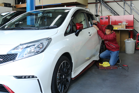 車を大事にするオーナー様にはデントリペアを知って欲しい！