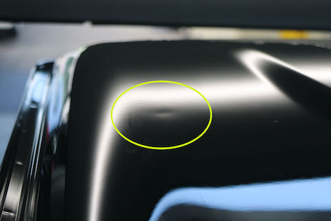 ルーフのヘコミも塗装しないデントリペア修理！