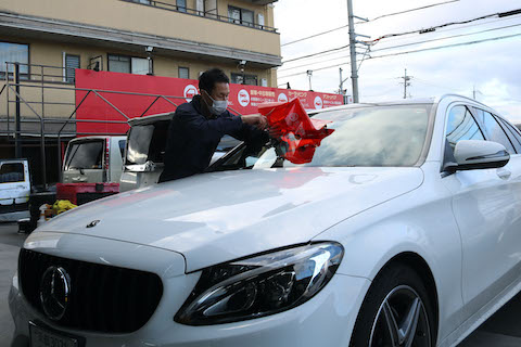 フロントガラスの割れ・傷は交換しないで直せます！