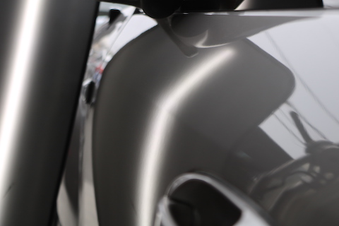 塗装しないヘコミ修理のデントリペアは愛車オーナー様の救世主！