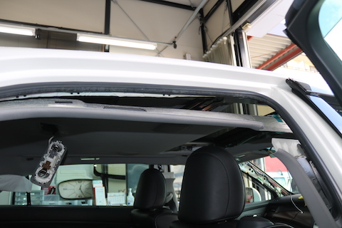 ルーフのヘコミを塗装しないで直す！