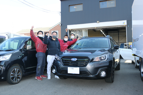 風が強い時はドアパンチのヘコミに気をつけてください！