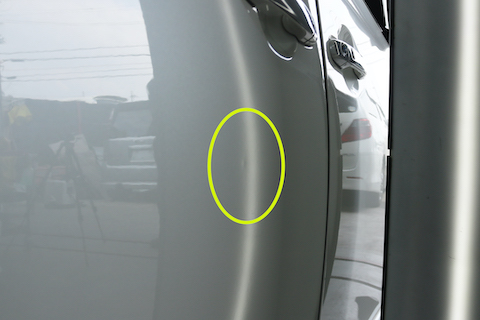 気になる小さいヘコミを綺麗に直せるデントリペア！