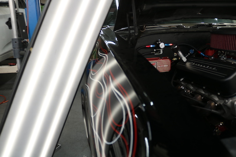 旧車・カスタムカーもヘコミ修理は塗装しないデントリペアが最強！