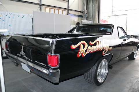 旧車・カスタムカーもヘコミ修理は塗装しないデントリペアが最強！