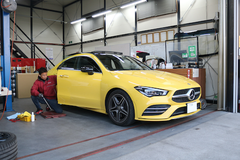 つぶれたプレスラインのヘコミがちょっと待つ間に直ります！