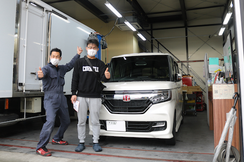 N-BOXの目立つへこみを塗装しないで即時修理！