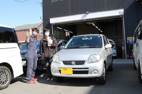 500円玉サイズのフロントガラスひび割れ直ります！