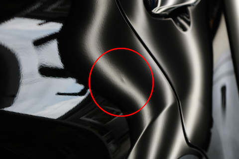 80系ハリアー202 ブラックのへこみを査定に影響ない修理！