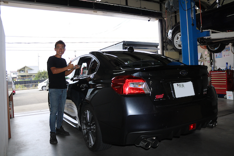 WRXドアパンチのへこみを即時施工で直します！