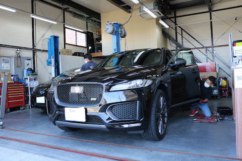 修理を断られたプレスラインのへこみをデントリペアで修理！