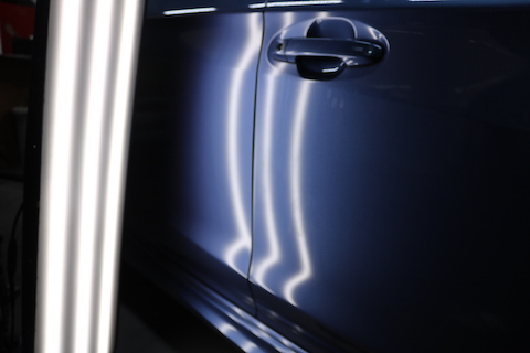 エクボのへこみはデントリペアで瞬時に直る！