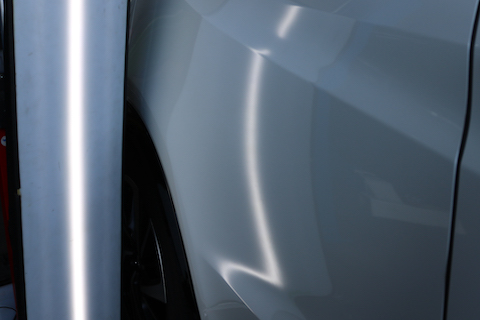 車のへこみ修理は安くて早く直せる方法があります！