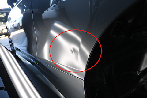 ベンツ Sクラスのヘコミ修理も即日施工が可能！